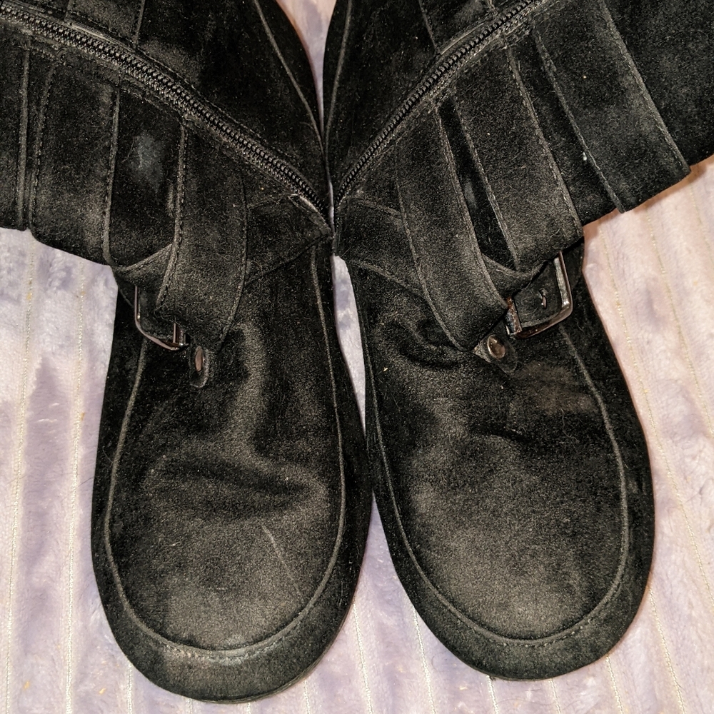 Refresh Ankle Boot - Picture 2 of 6